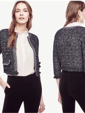 Ann Taylor Black & White Tweed Cropped Blazer. Size S